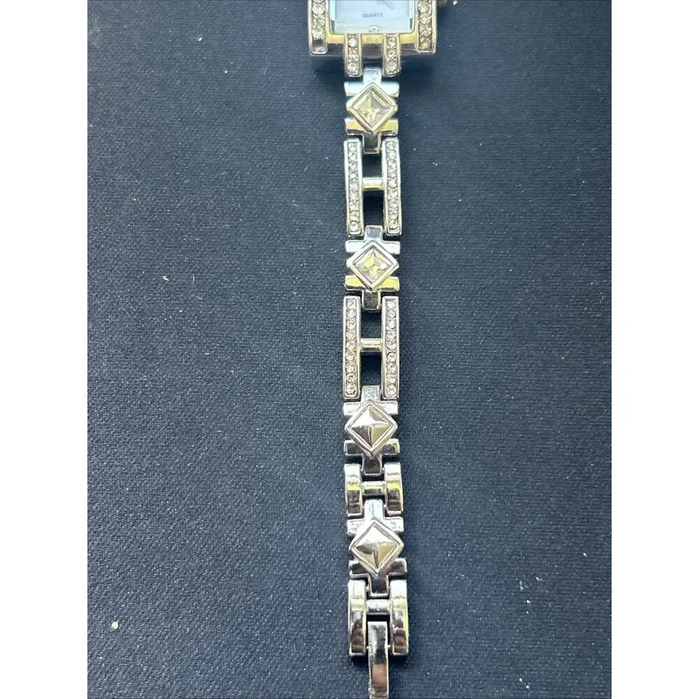 Silver Tone Women’s Quartz Watch